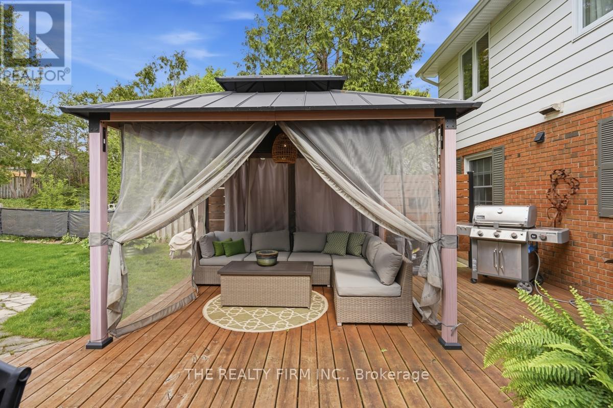 18 Mctaggart Crescent, London North, Ontario  N5X 2E3 - Photo 38 - X13168268
