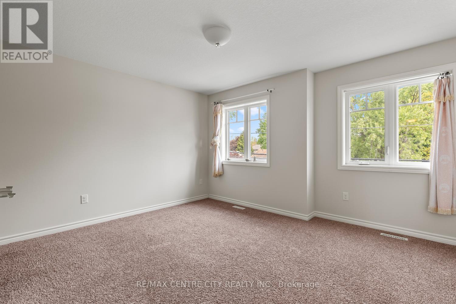 657 Tennent Avenue, London North, Ontario  N5X 0L2 - Photo 29 - X13168278