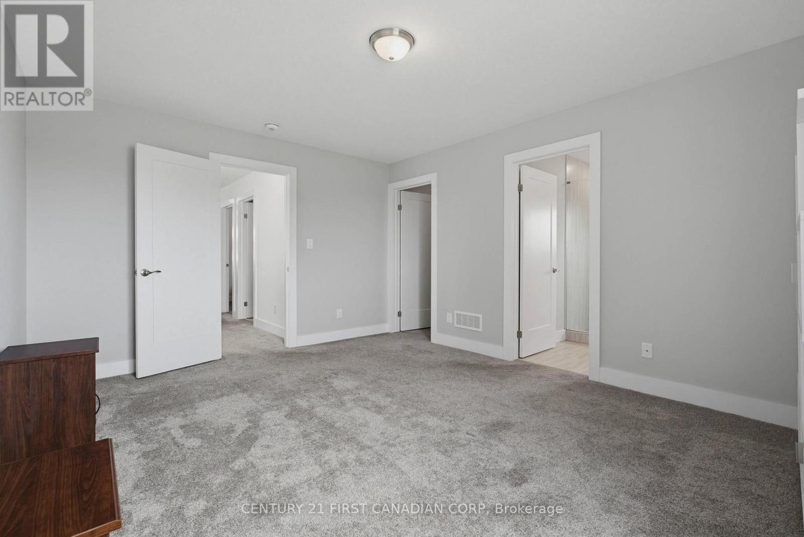 2201 Wateroak Drive, London North, Ontario  N6G 0R1 - Photo 24 - X13168292