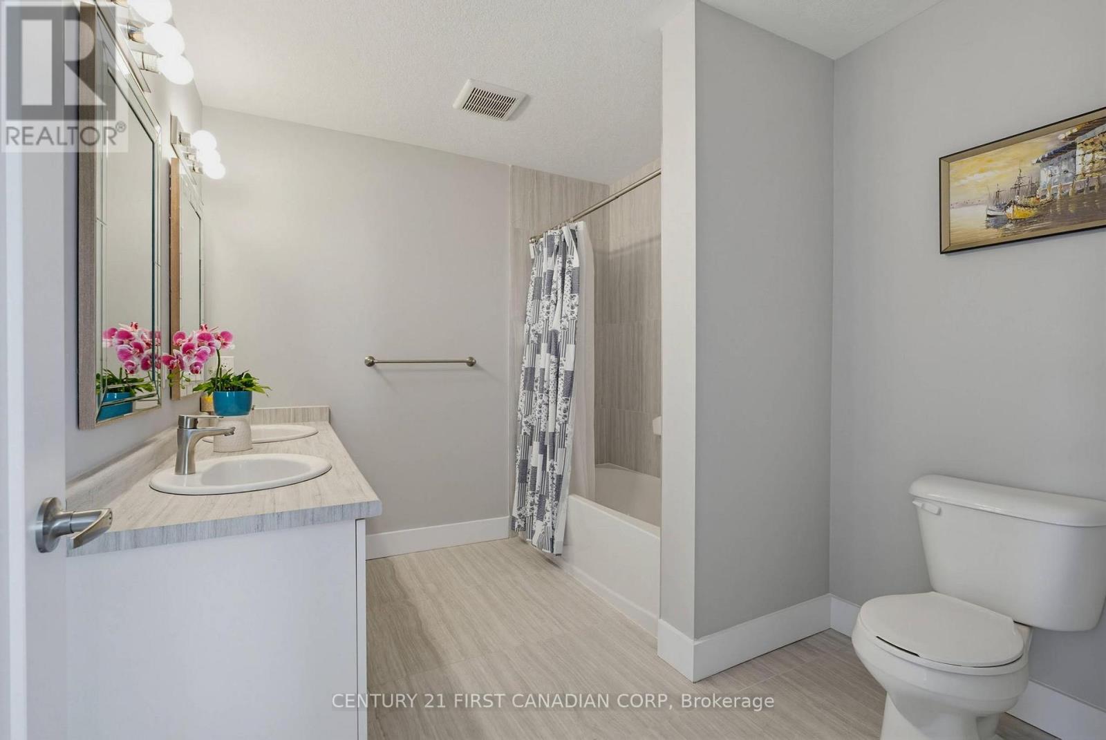 2201 Wateroak Drive, London North, Ontario  N6G 0R1 - Photo 26 - X13168292