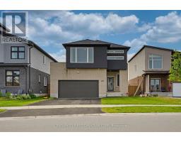 2201 WATEROAK DRIVE, London North, Ontario