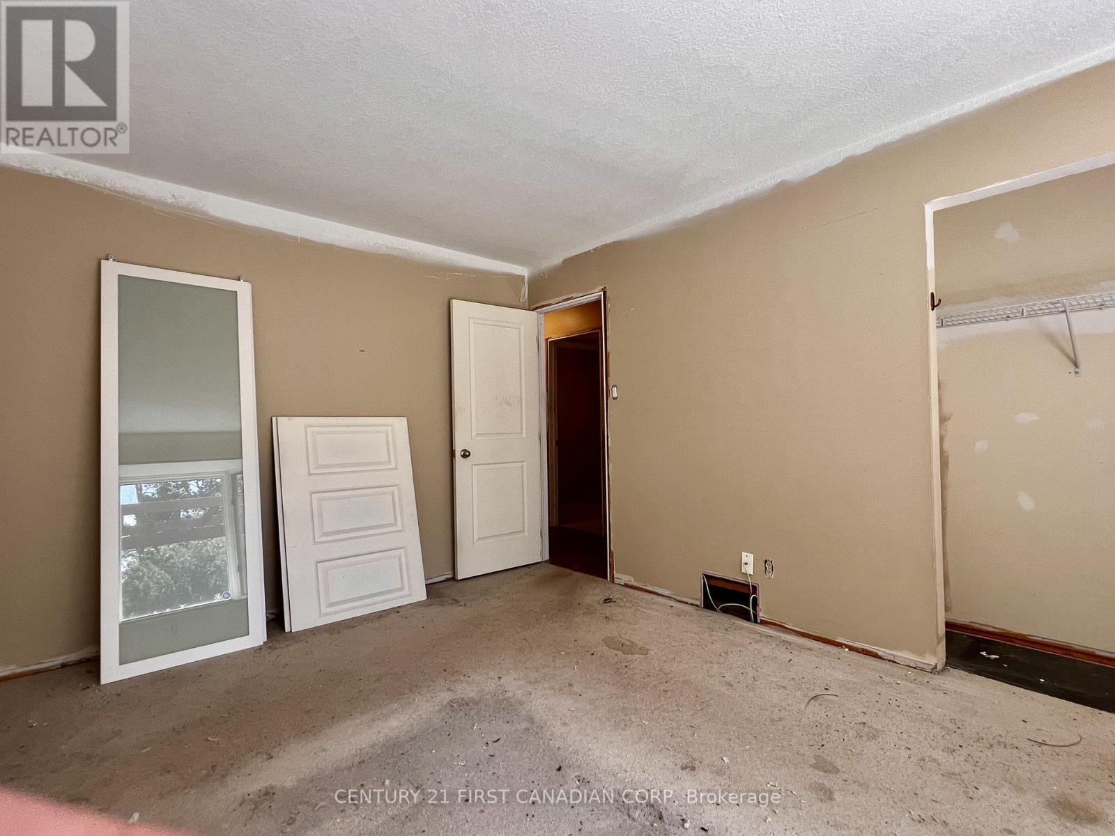 35 Benson Crescent, London North, Ontario  N5X 2B1 - Photo 14 - X13168324
