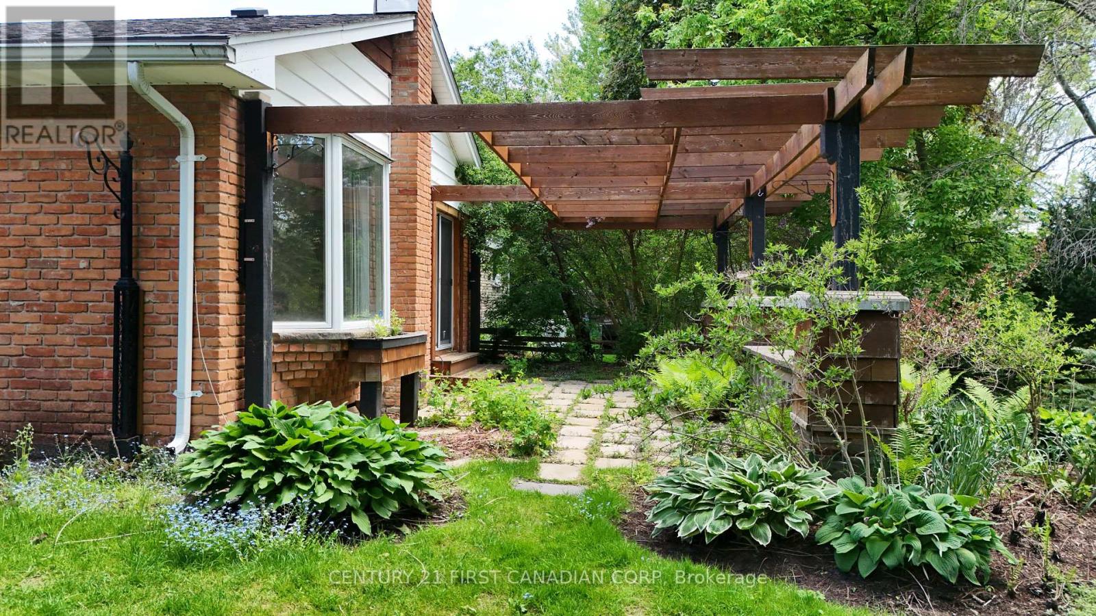 35 Benson Crescent, London North, Ontario  N5X 2B1 - Photo 31 - X13168324
