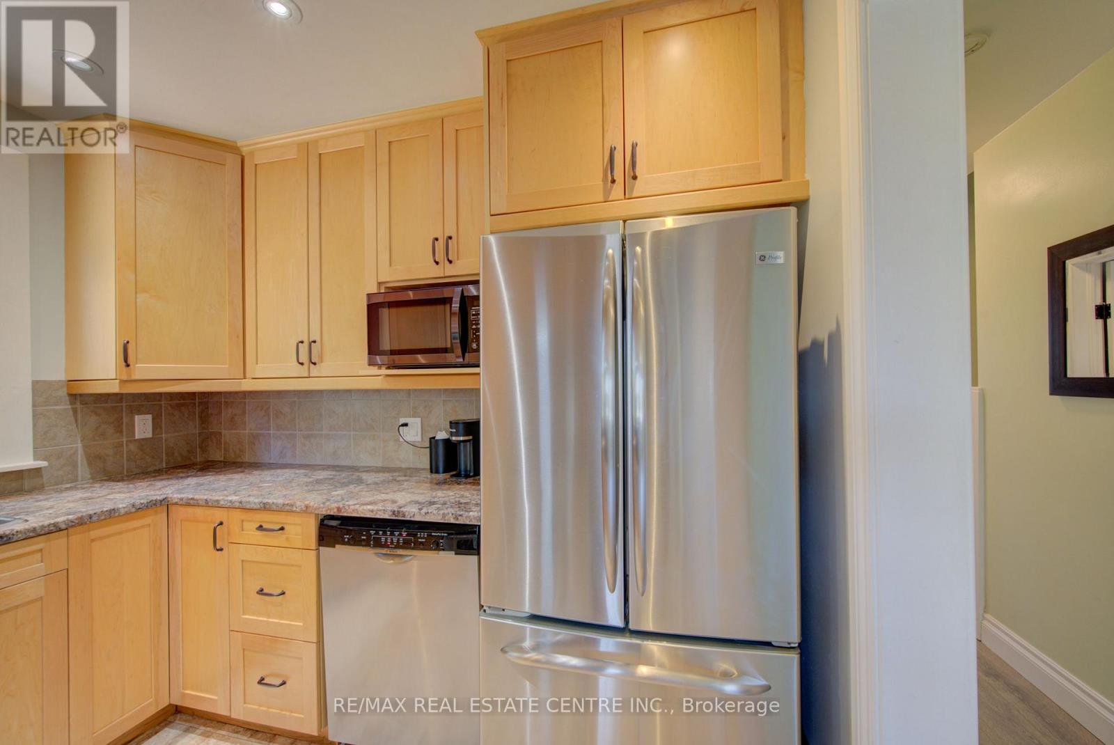 17 Daniel Avenue, Kitchener, Ontario  N2K 1E8 - Photo 15 - X13168094
