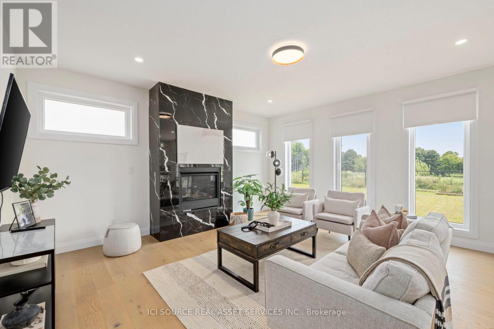 2363 Bakervilla Street, London South, Ontario  N6P 0H4 - Photo 14 - X13168174