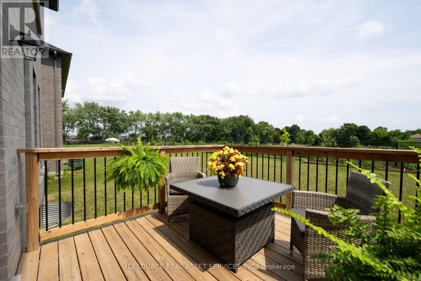 2363 Bakervilla Street, London South, Ontario  N6P 0H4 - Photo 35 - X13168174