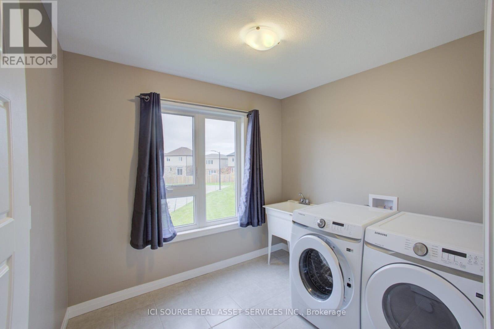 100 Pony Way, Kitchener, Ontario  N2R 0R8 - Photo 15 - X13168182