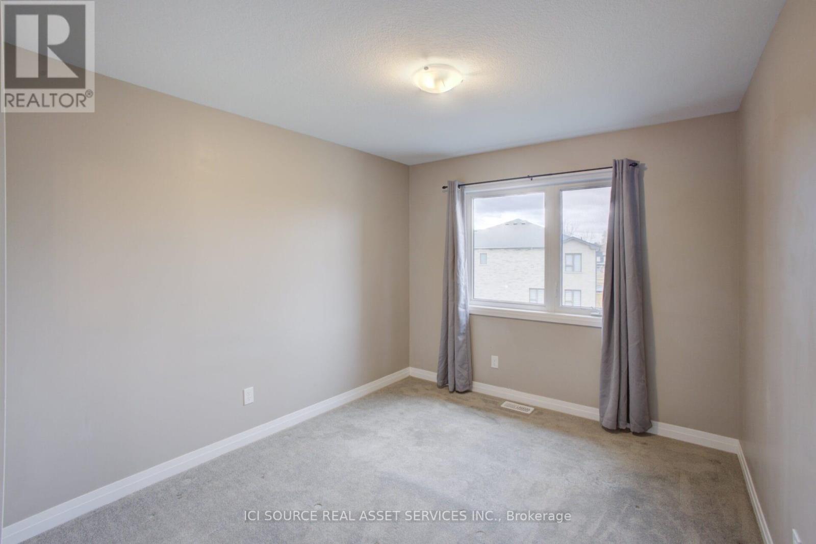 100 Pony Way, Kitchener, Ontario  N2R 0R8 - Photo 17 - X13168182