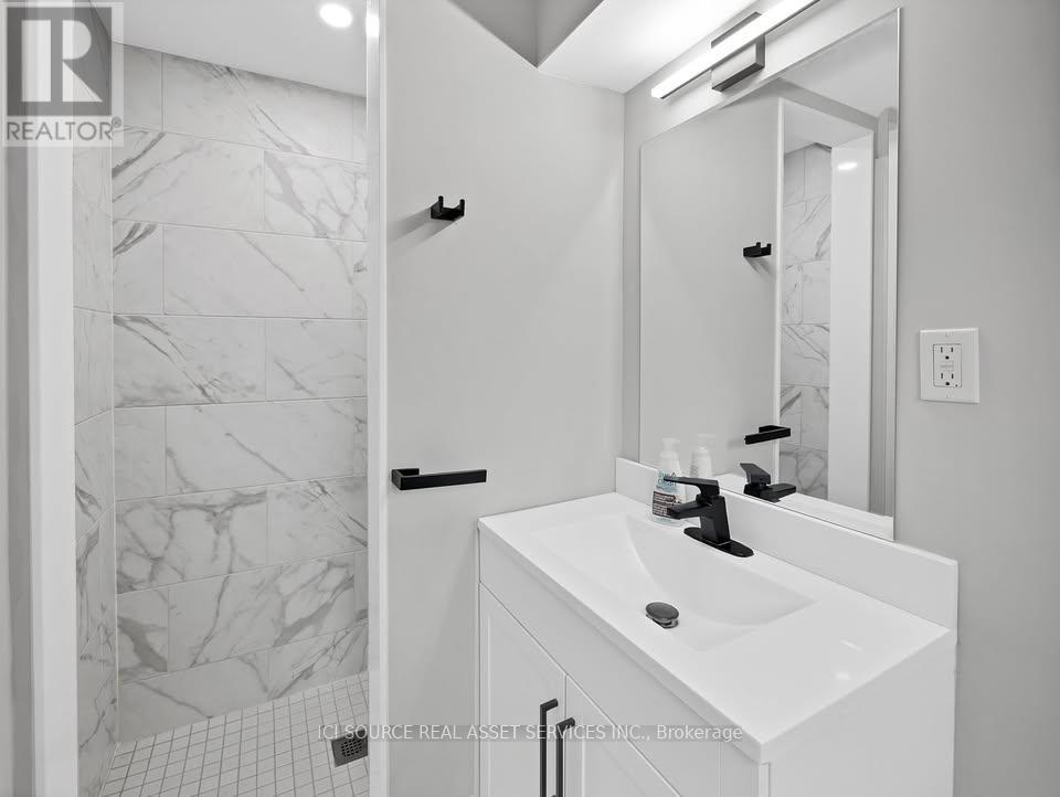B - 493 Queen Victoria Drive, Hamilton, Ontario  L8W 1G8 - Photo 14 - X13168202