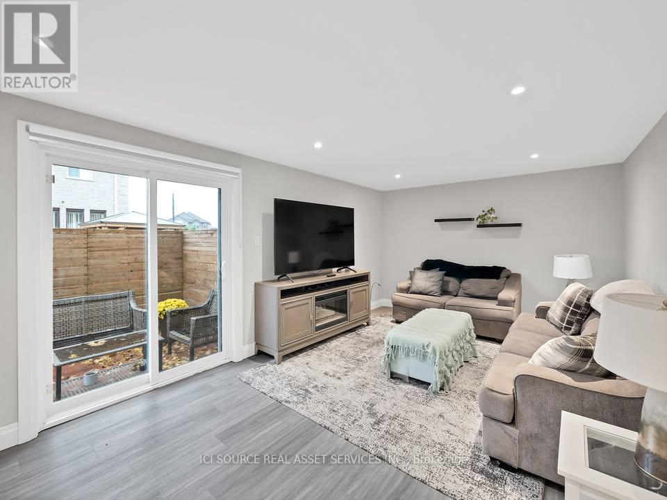 B - 493 Queen Victoria Drive, Hamilton, Ontario  L8W 1G8 - Photo 8 - X13168202