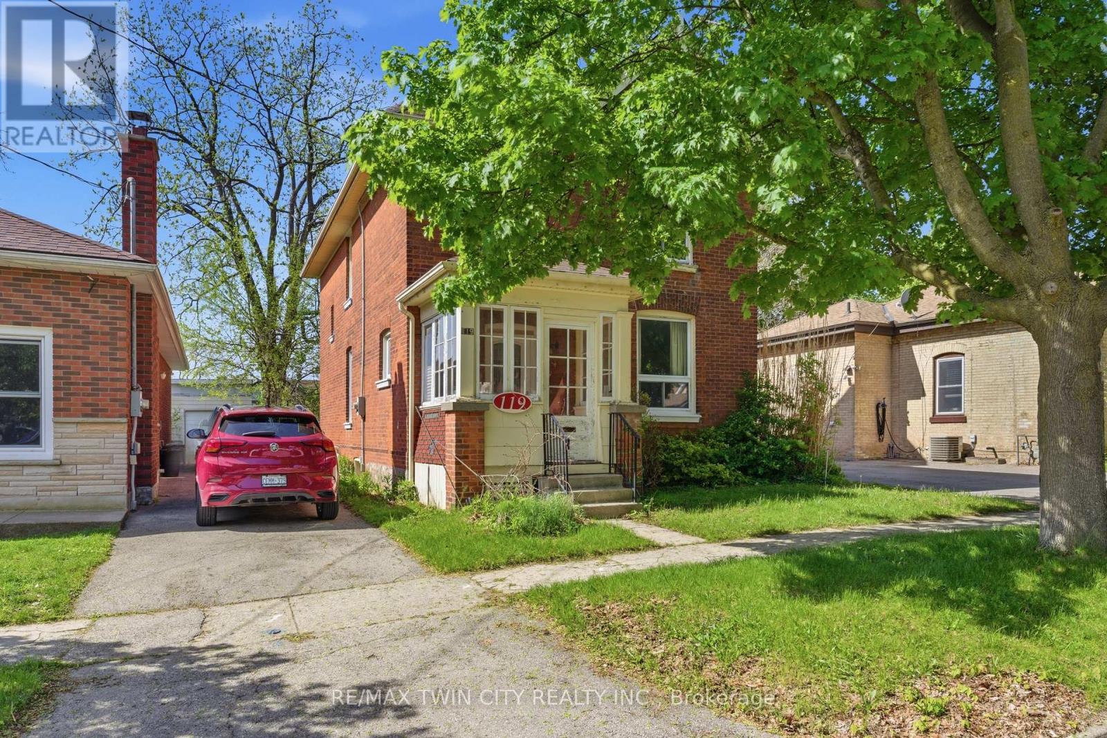 119 East Avenue E, Brantford, Ontario  N3S 3M1 - Photo 2 - X13168224