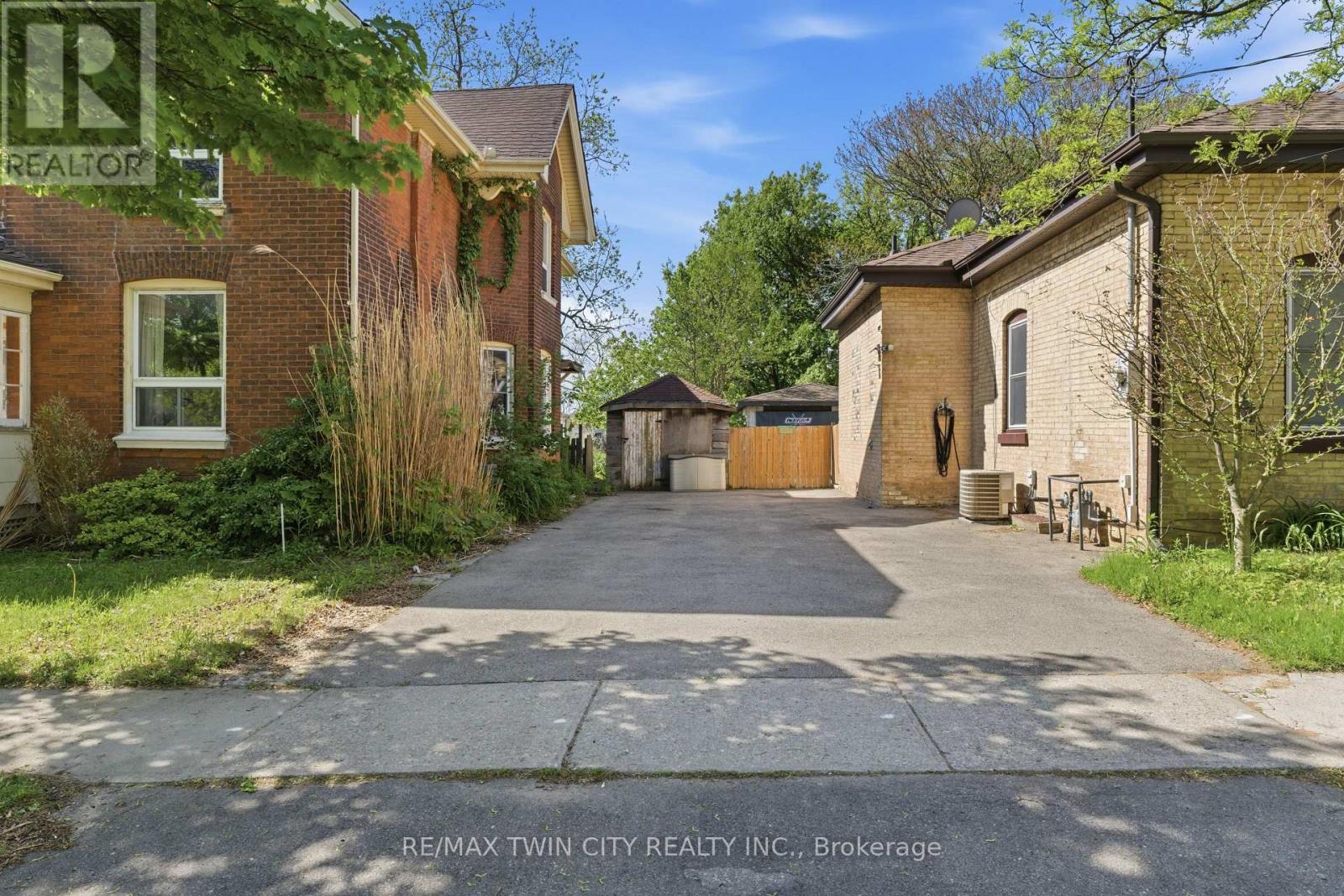 119 East Avenue E, Brantford, Ontario  N3S 3M1 - Photo 3 - X13168224