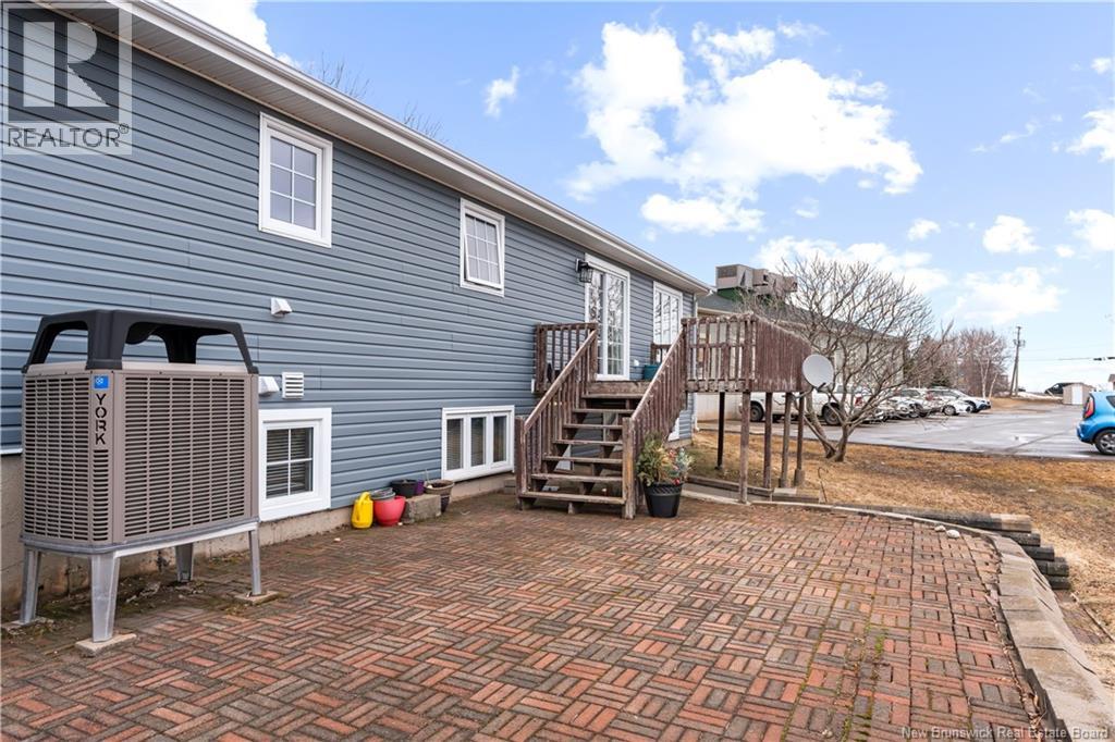 200 Irving Boulevard, Bouctouche, New Brunswick  E4S 3L7 - Photo 4 - NB140224