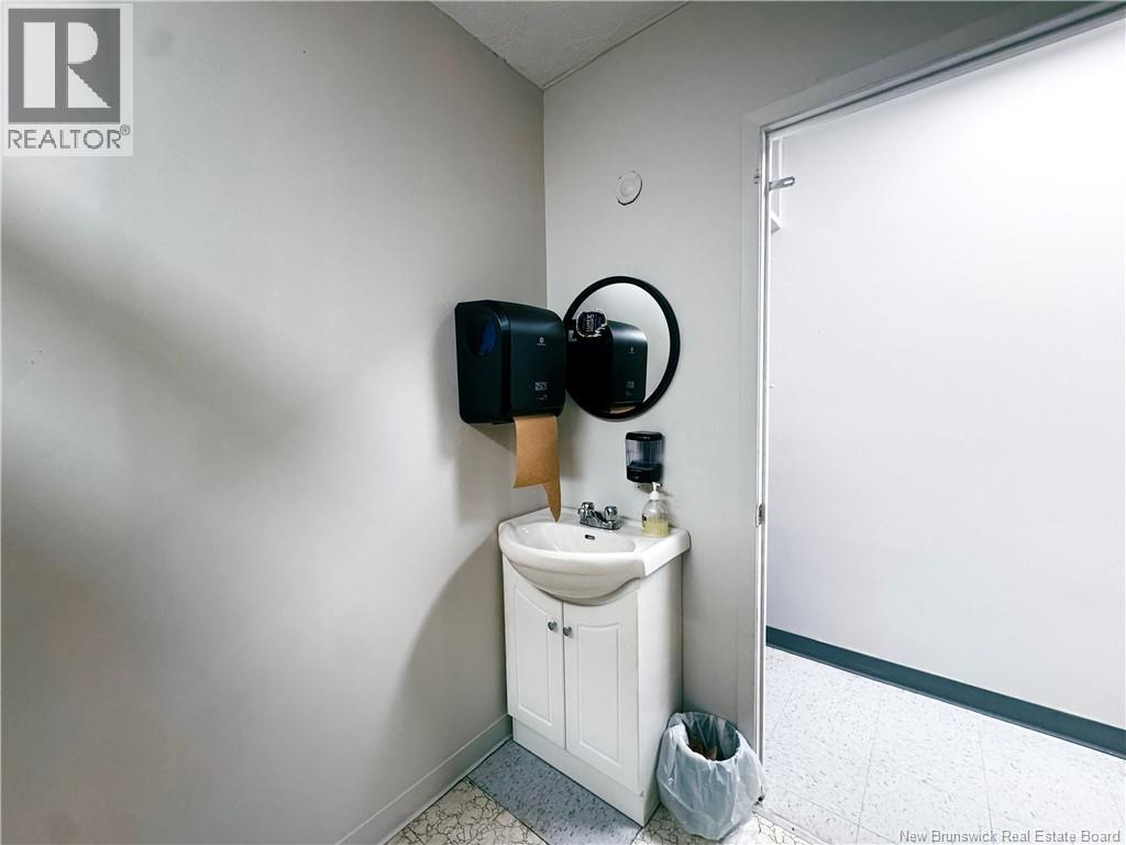 25 Hildegard Drive Unit# Bsmt, Moncton, New Brunswick  E1G 2G5 - Photo 26 - NB140190