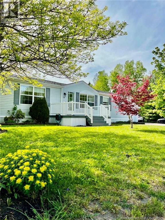 16 Anemone Street, Moncton, New Brunswick  E1H 2R7 - Photo 4 - NB140201