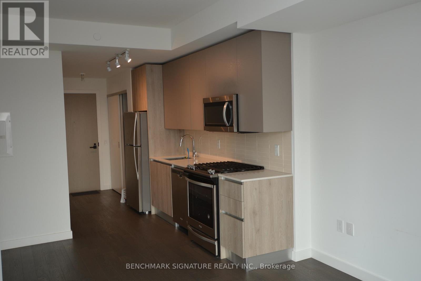 1304 - 2a Church Street, Toronto, Ontario  M5E 0E1 - Photo 2 - C13168310