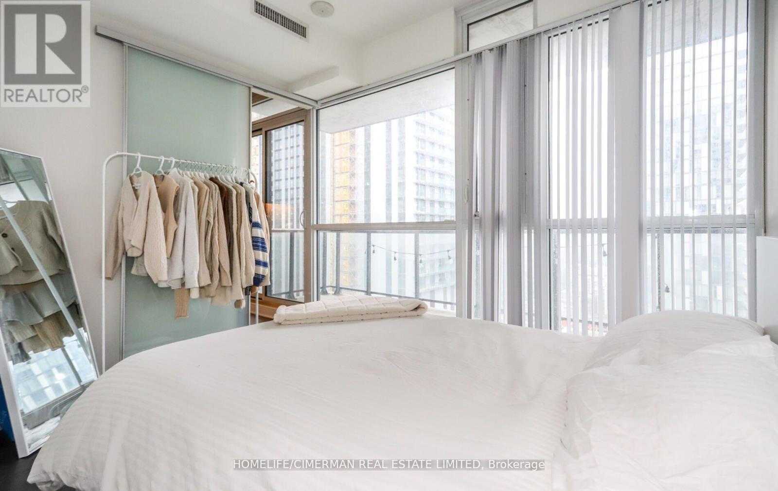 2812 - 290 Adelaide Street W, Toronto, Ontario  M5V 1P6 - Photo 15 - C13168320