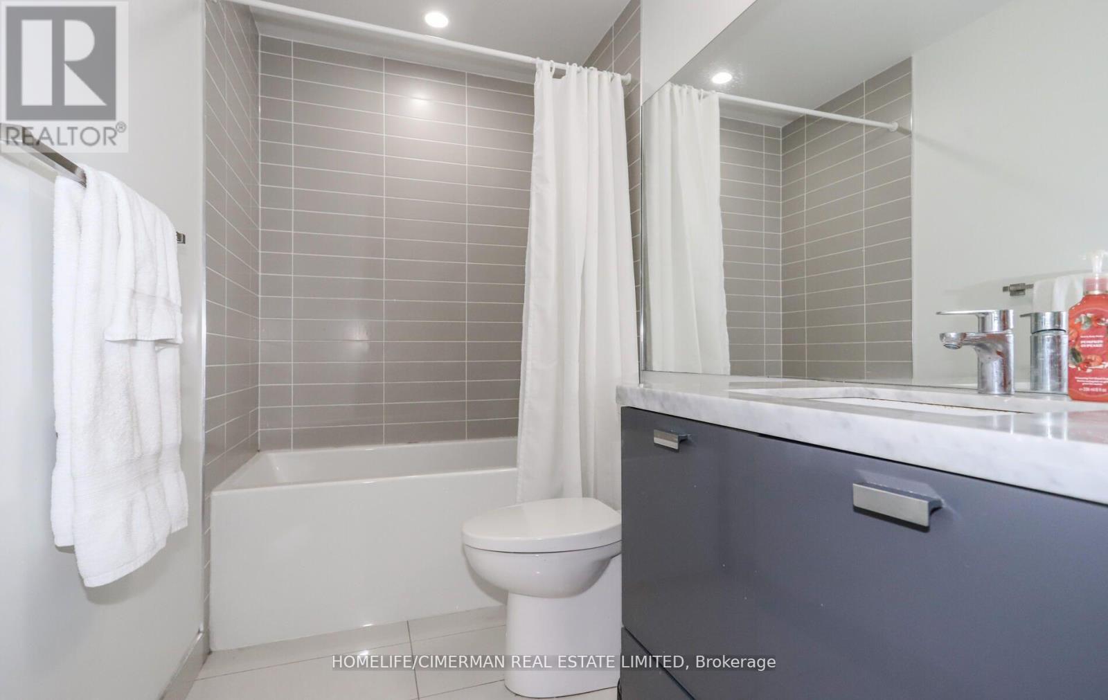 2812 - 290 Adelaide Street W, Toronto, Ontario  M5V 1P6 - Photo 17 - C13168320