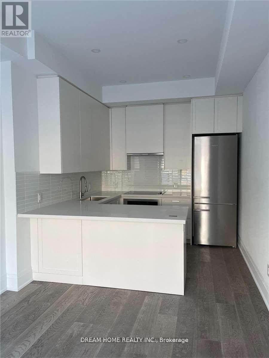 2 - 18 Greenbriar Road, Toronto, Ontario  M2K 0G7 - Photo 3 - C13168322