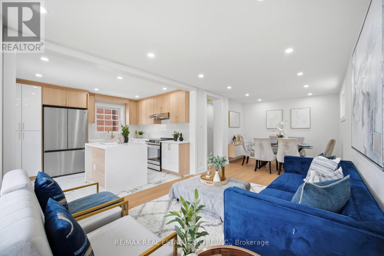 109 Glencrest Boulevard, Toronto, Ontario  M4B 1L9 - Photo 1 - E13168240