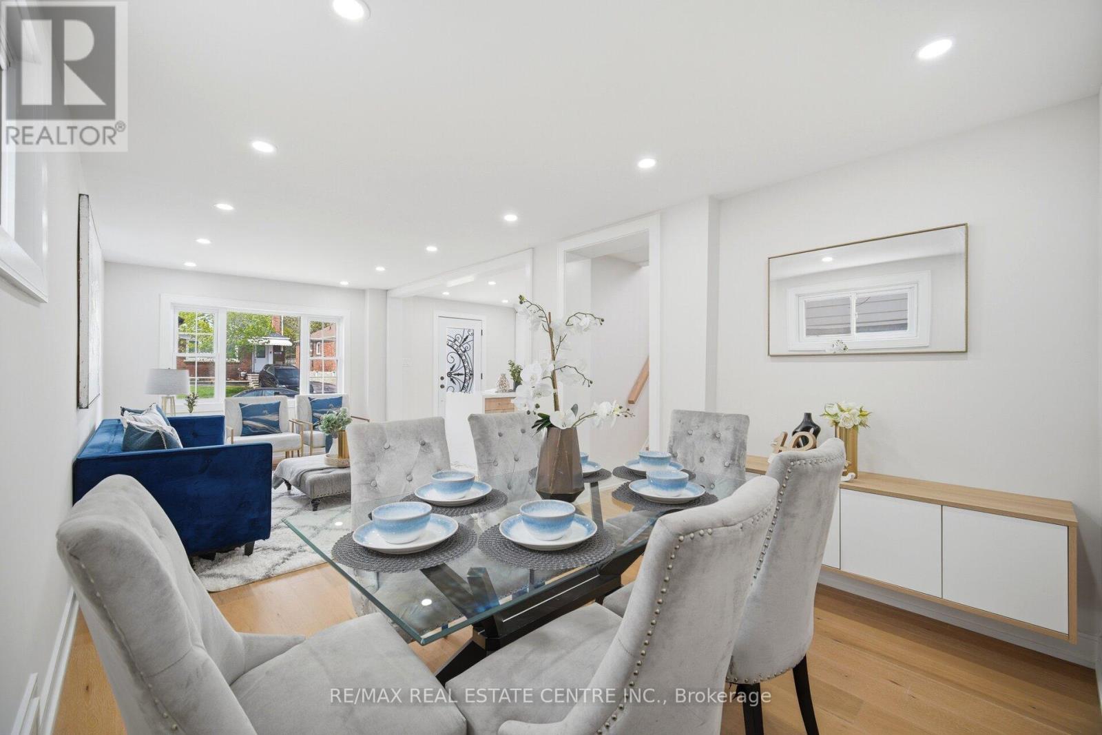 109 Glencrest Boulevard, Toronto, Ontario  M4B 1L9 - Photo 13 - E13168240