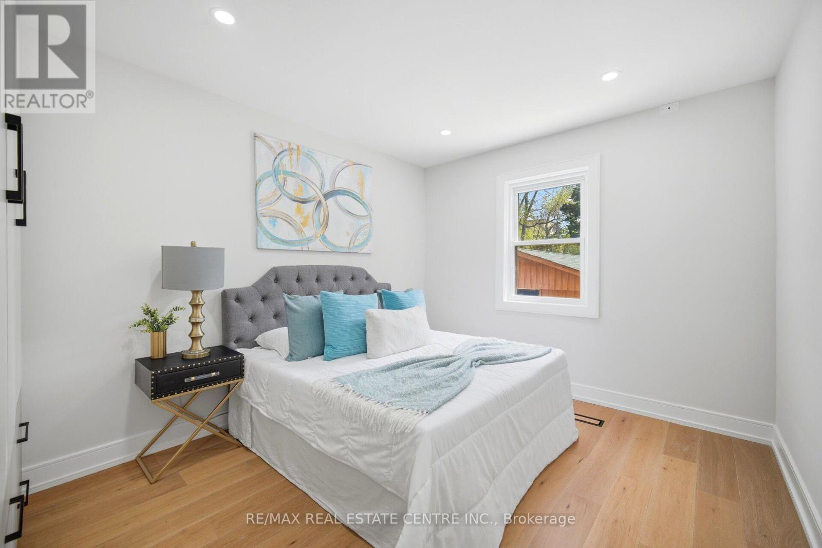 109 Glencrest Boulevard, Toronto, Ontario  M4B 1L9 - Photo 18 - E13168240