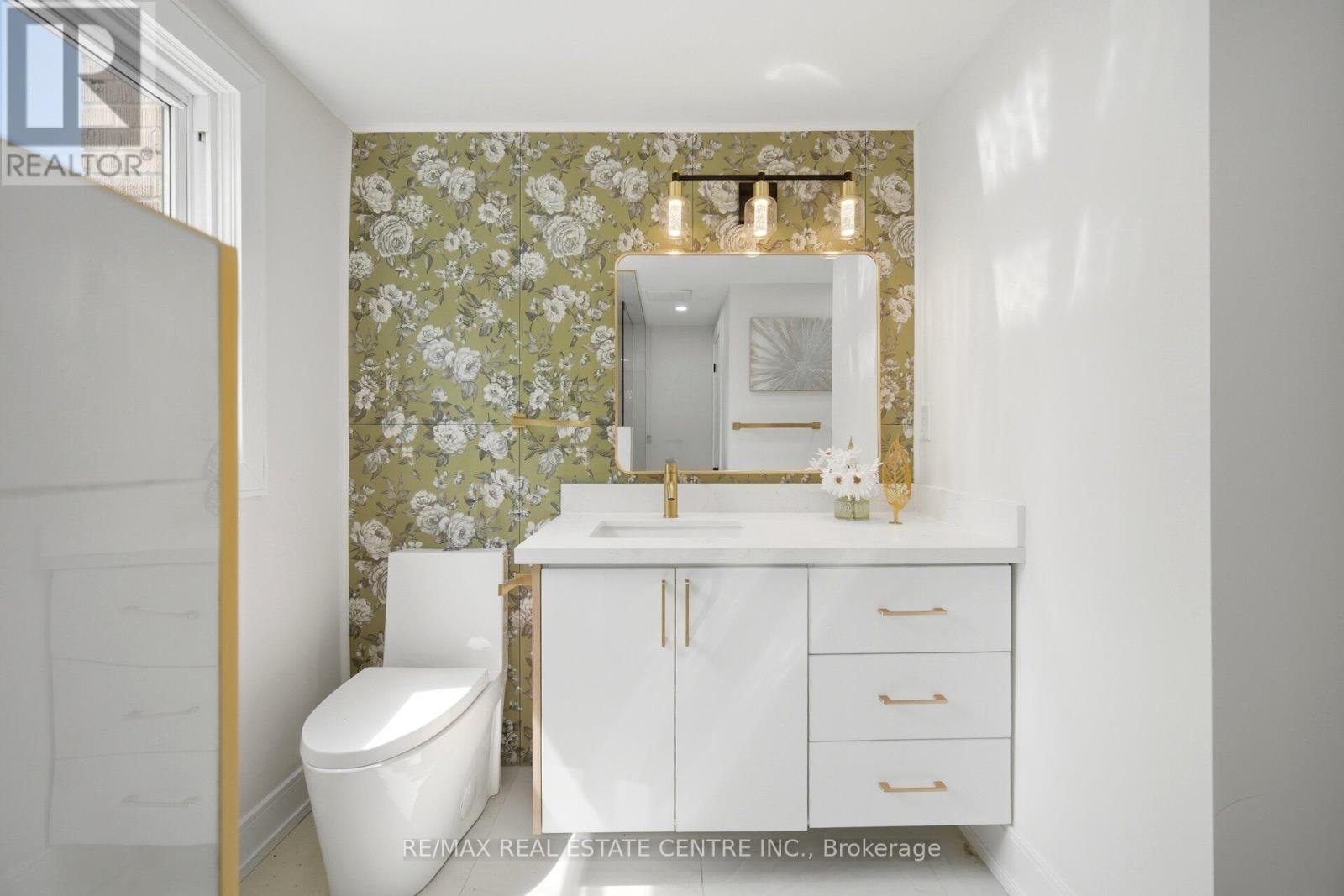 109 Glencrest Boulevard, Toronto, Ontario  M4B 1L9 - Photo 31 - E13168240