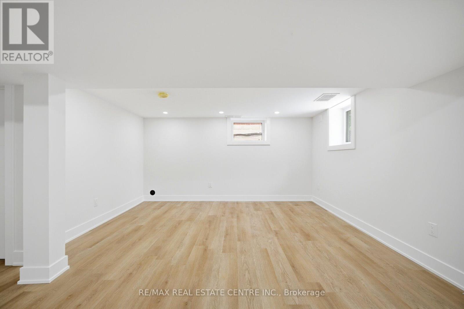109 Glencrest Boulevard, Toronto, Ontario  M4B 1L9 - Photo 39 - E13168240