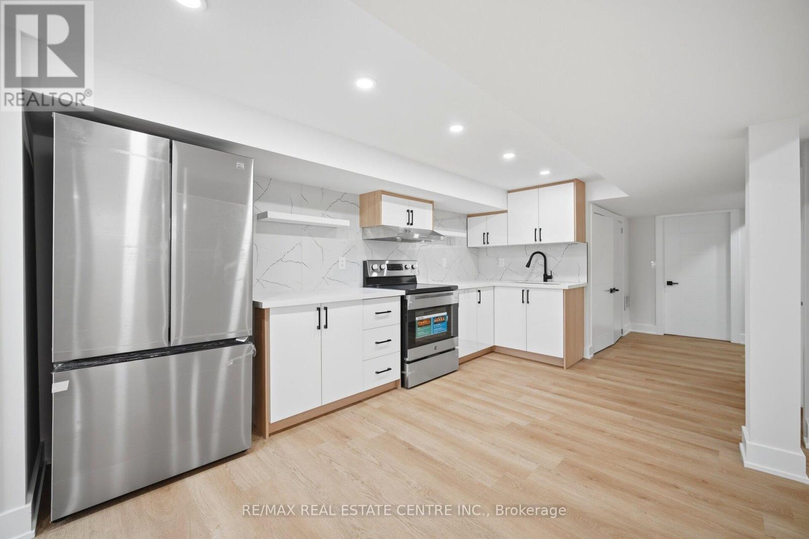 109 Glencrest Boulevard, Toronto, Ontario  M4B 1L9 - Photo 41 - E13168240