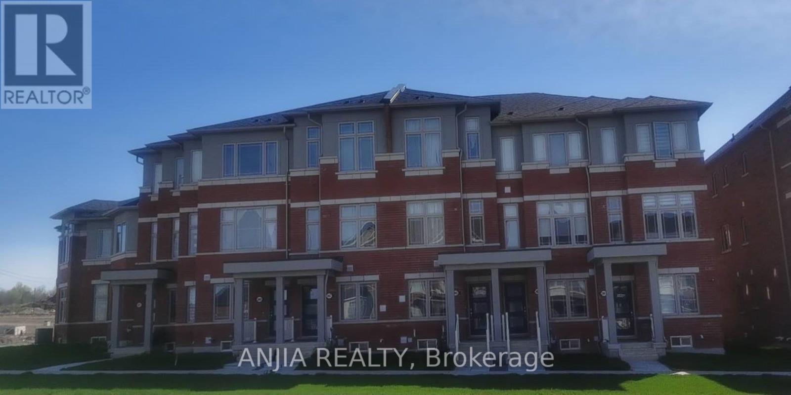 2863 WHITES ROAD, Pickering, Ontario