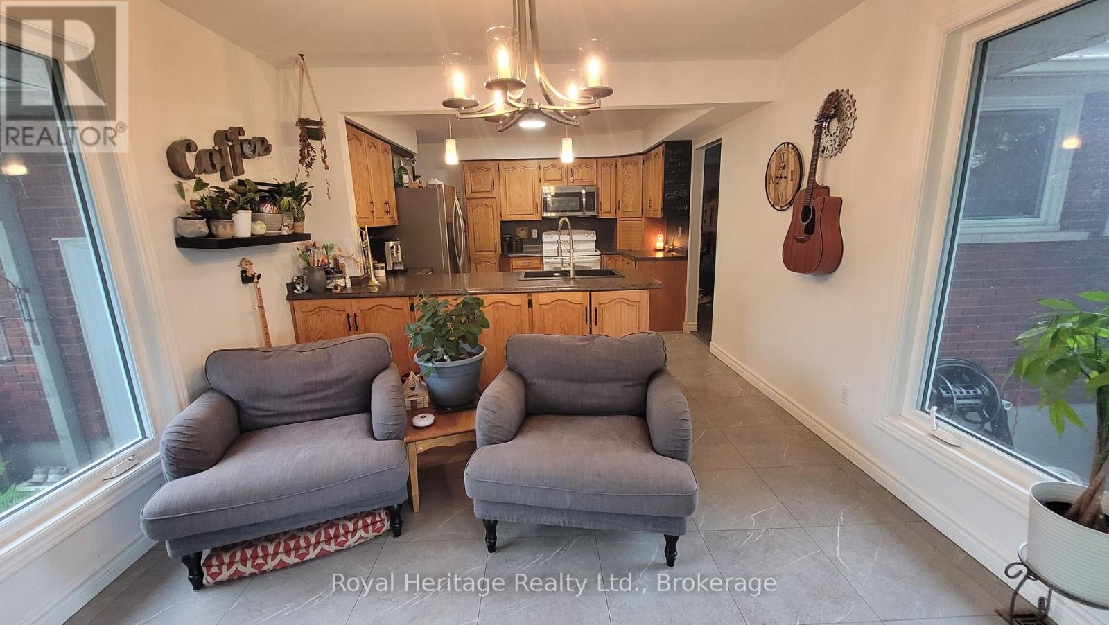 115 Chatterton Valley Crescent, Quinte West, Ontario  K0K 2B0 - Photo 4 - X13163814