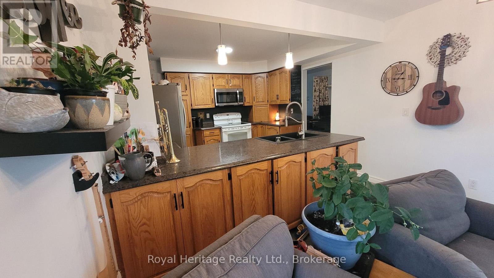 115 Chatterton Valley Crescent, Quinte West, Ontario  K0K 2B0 - Photo 3 - X13163814