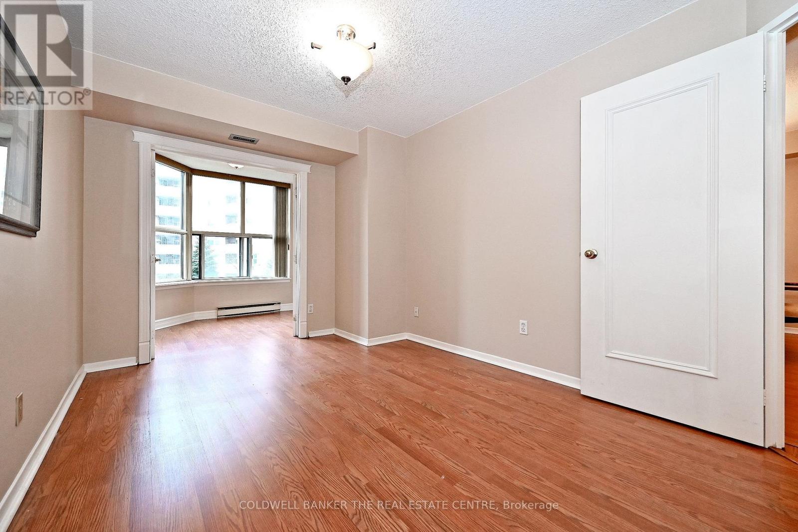 208 - 250 Davis Drive, Newmarket, Ontario  L3Y 7T7 - Photo 17 - N13168290