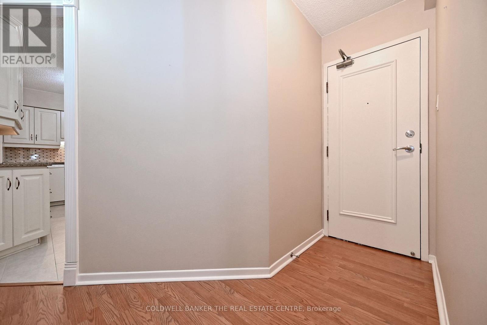 208 - 250 Davis Drive, Newmarket, Ontario  L3Y 7T7 - Photo 9 - N13168290