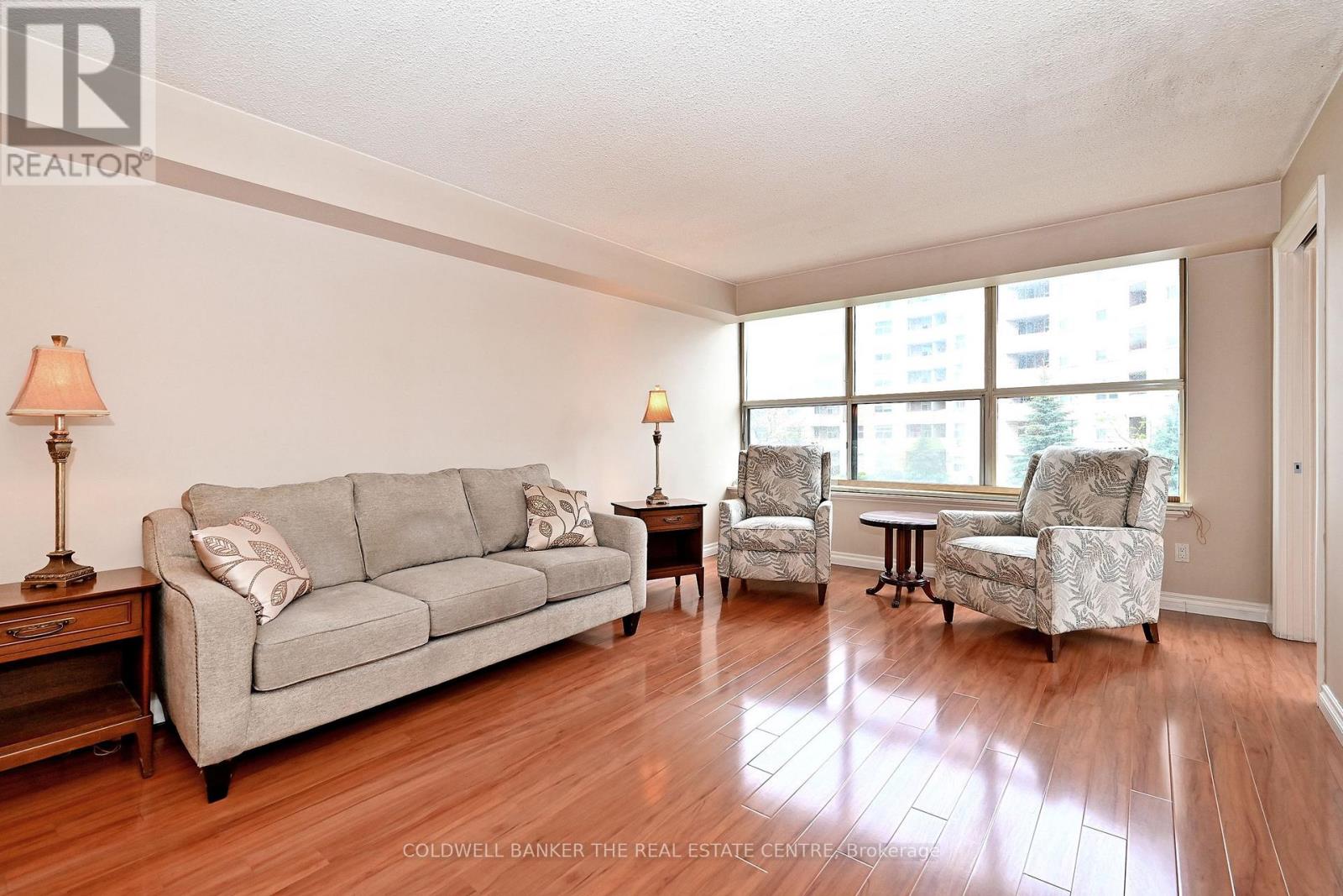 207 - 250 Davis Drive, Newmarket, Ontario  L3Y 7T7 - Photo 11 - N13168296
