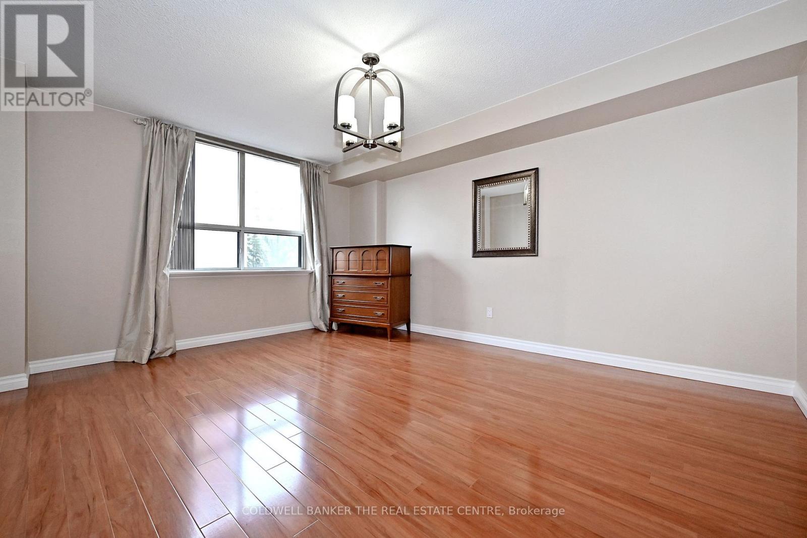 207 - 250 Davis Drive, Newmarket, Ontario  L3Y 7T7 - Photo 25 - N13168296