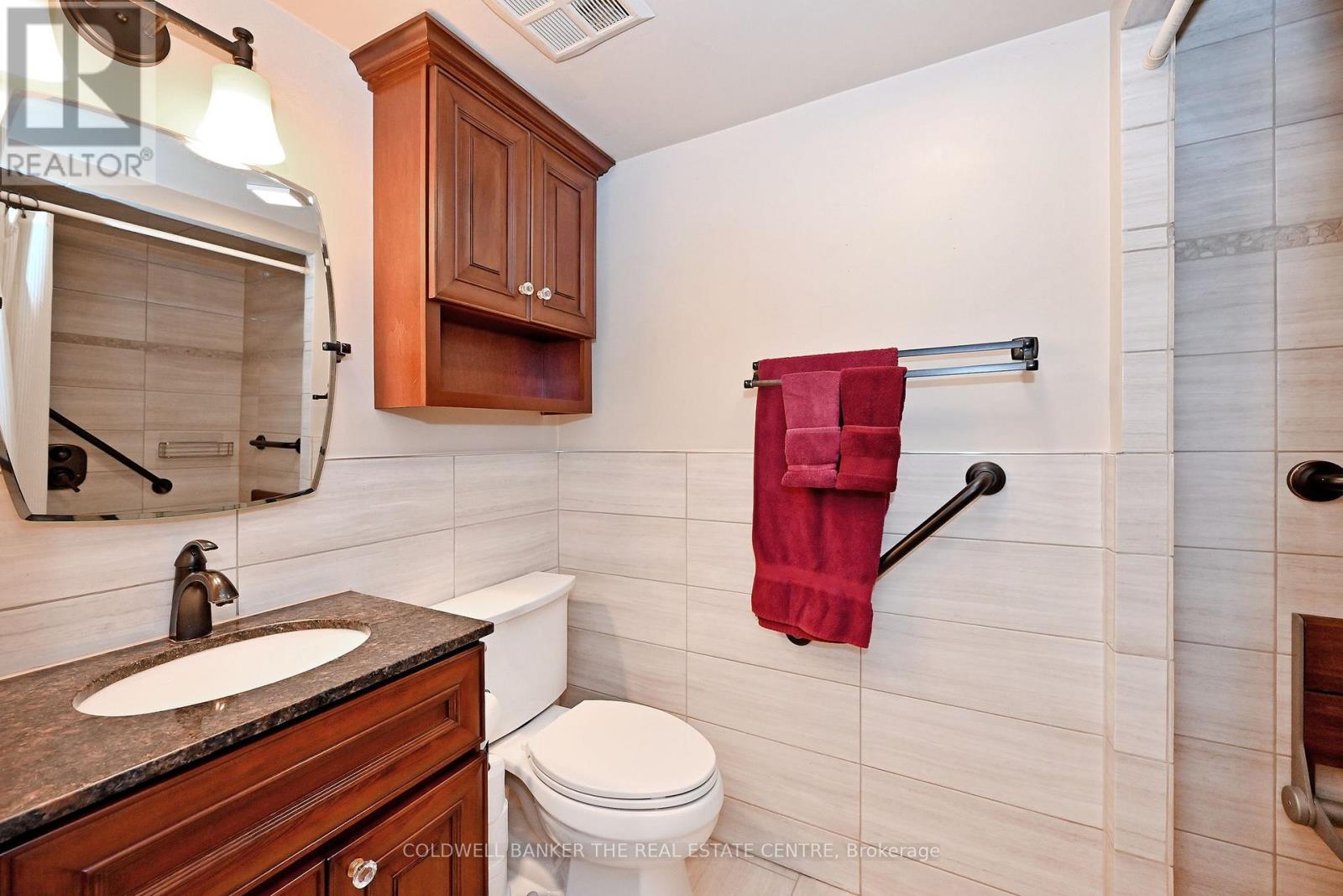 207 - 250 Davis Drive, Newmarket, Ontario  L3Y 7T7 - Photo 26 - N13168296