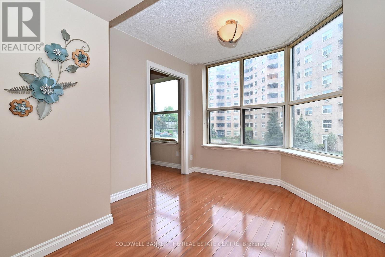 207 - 250 Davis Drive, Newmarket, Ontario  L3Y 7T7 - Photo 32 - N13168296