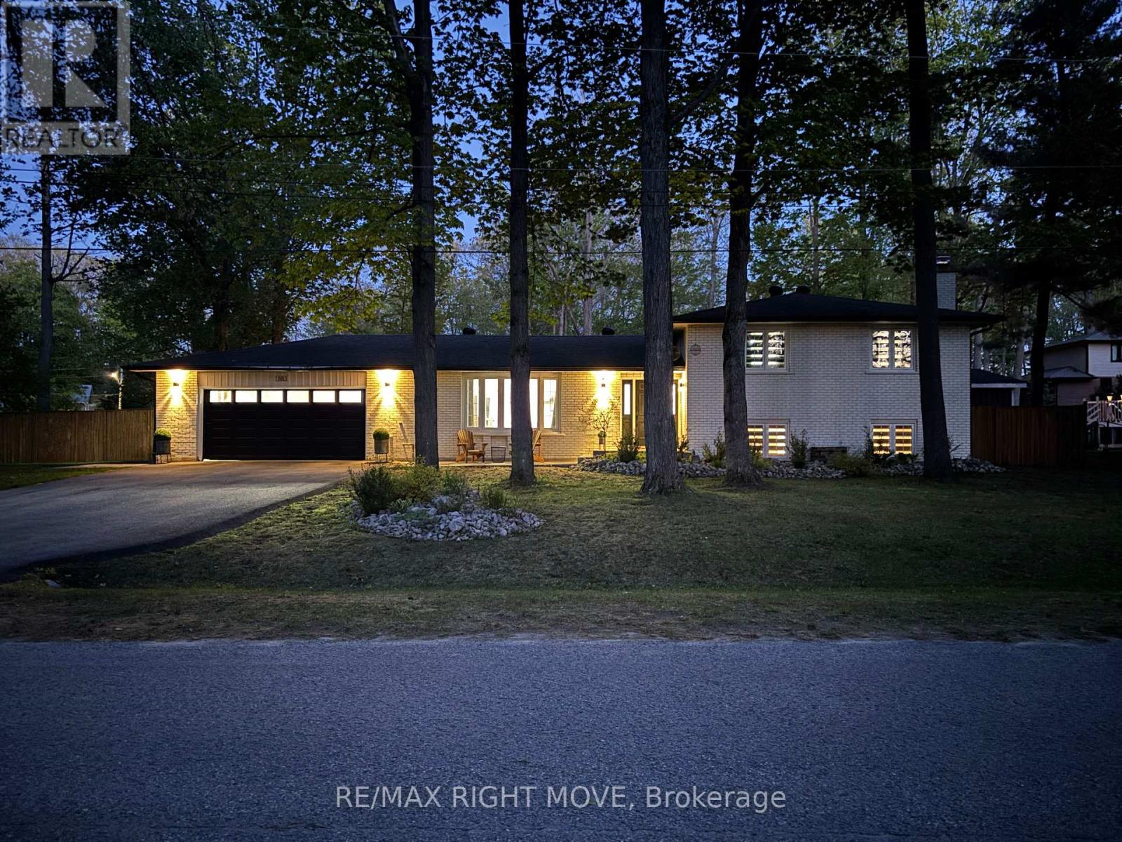 1883 Glen Oak Lane, Severn, Ontario  L3V 7J1 - Photo 1 - S13168274