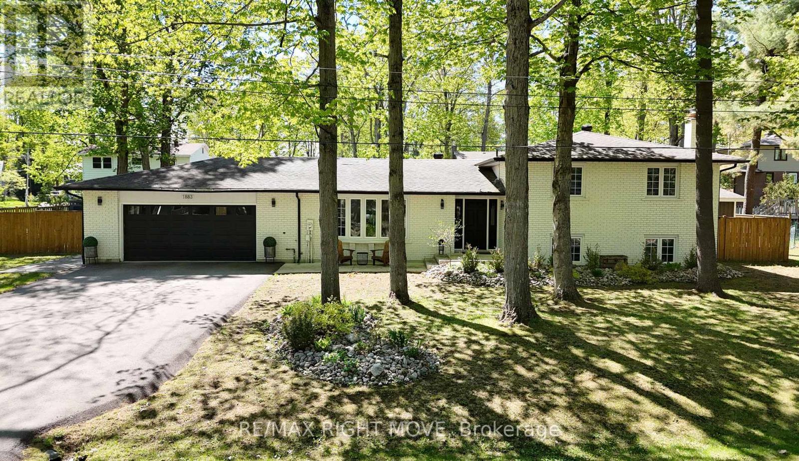 1883 Glen Oak Lane, Severn, Ontario  L3V 7J1 - Photo 2 - S13168274