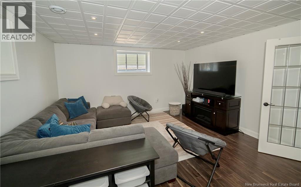 10 Emma Court, Fredericton, New Brunswick  E3G 0W2 - Photo 32 - NB137594