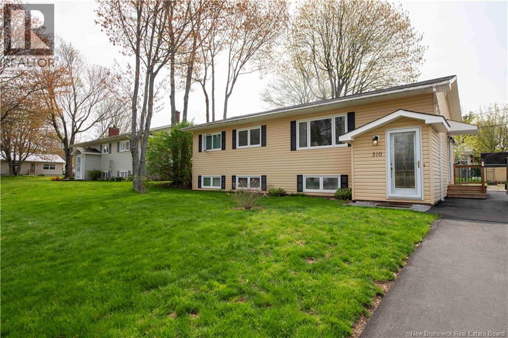 310 Beverly Crescent, Riverview, New Brunswick  E1B 3B6 - Photo 2 - NB140033