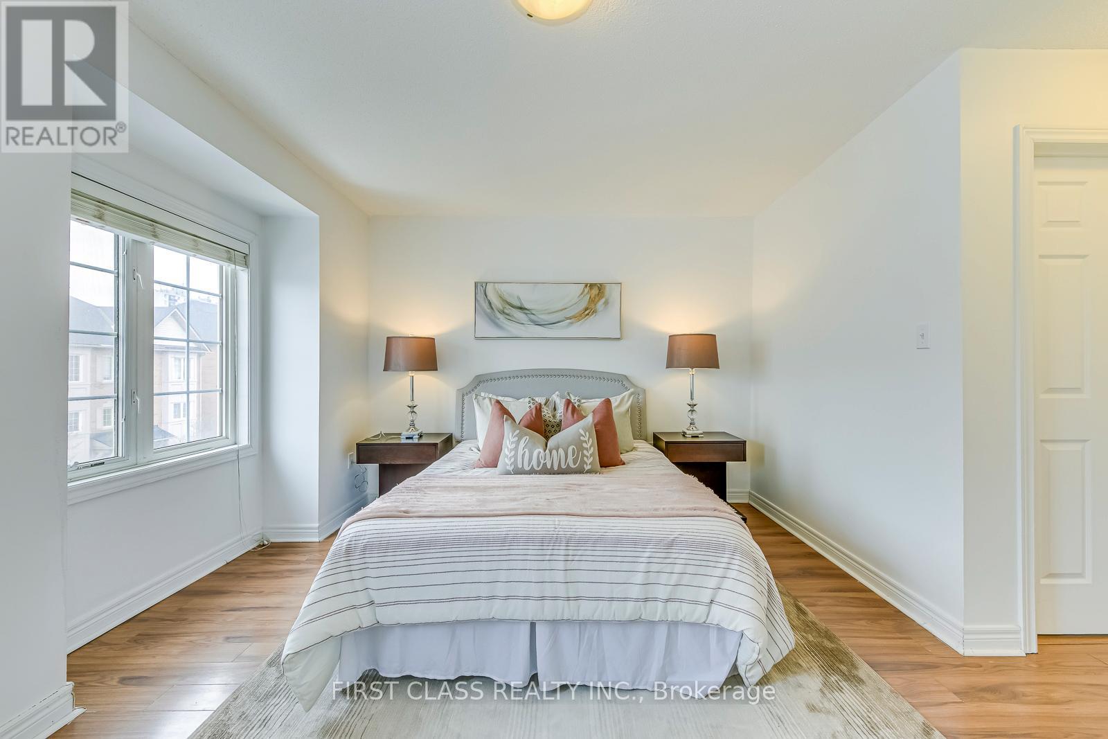 25 - 1128 Dundas Street W, Mississauga, Ontario  L5C 1E1 - Photo 26 - W13168242