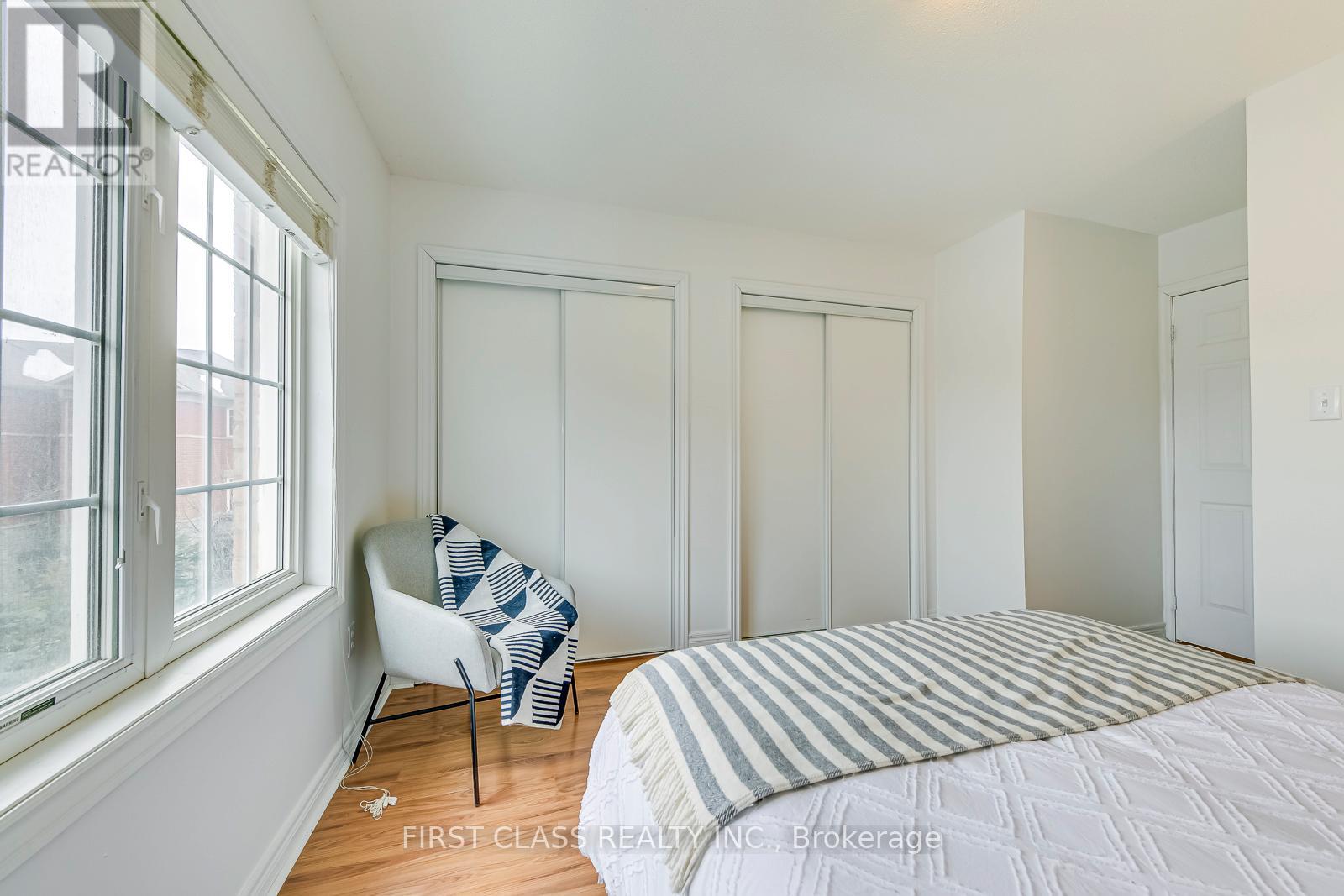 25 - 1128 Dundas Street W, Mississauga, Ontario  L5C 1E1 - Photo 32 - W13168242