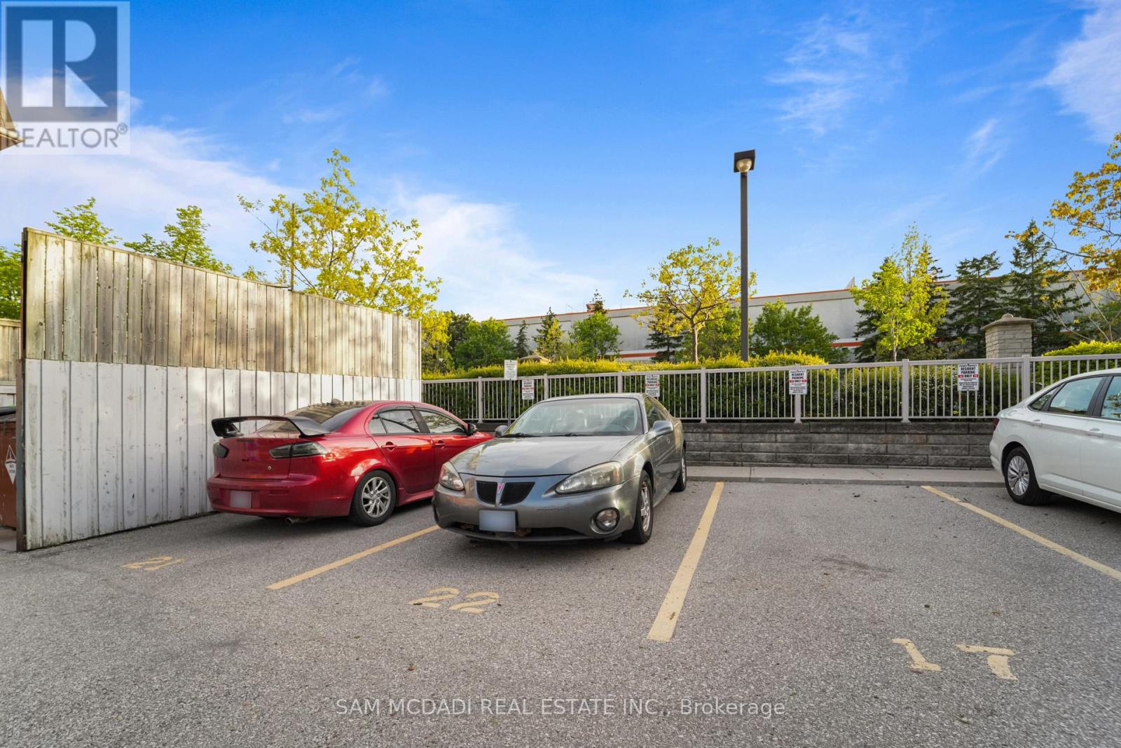 22 - 3055 Elmcreek Road, Mississauga, Ontario L5B 4J9 - Photo 23 - W13168260