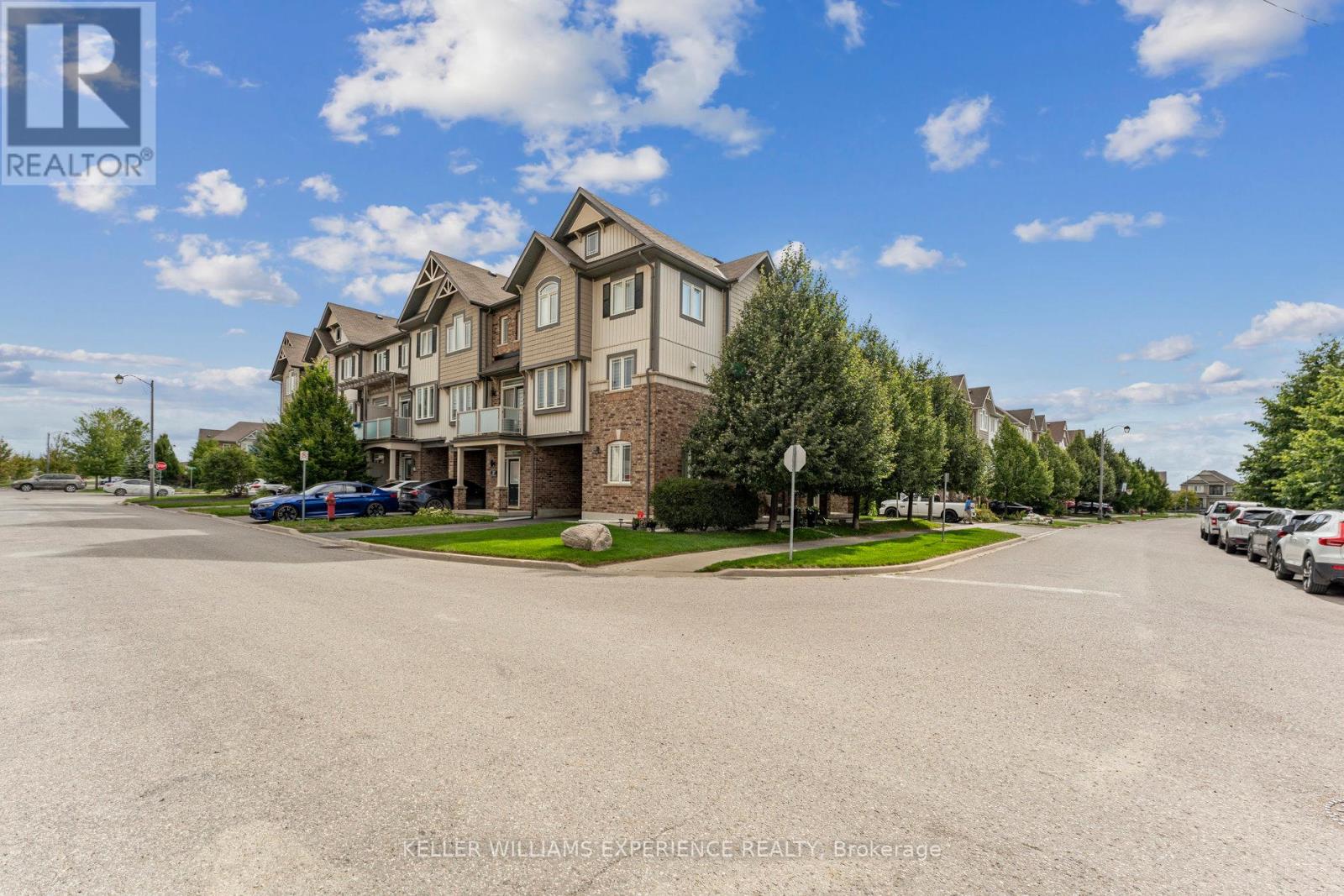 31 Alnwick Avenue, Caledon, Ontario  L7C 3P6 - Photo 2 - W13168276