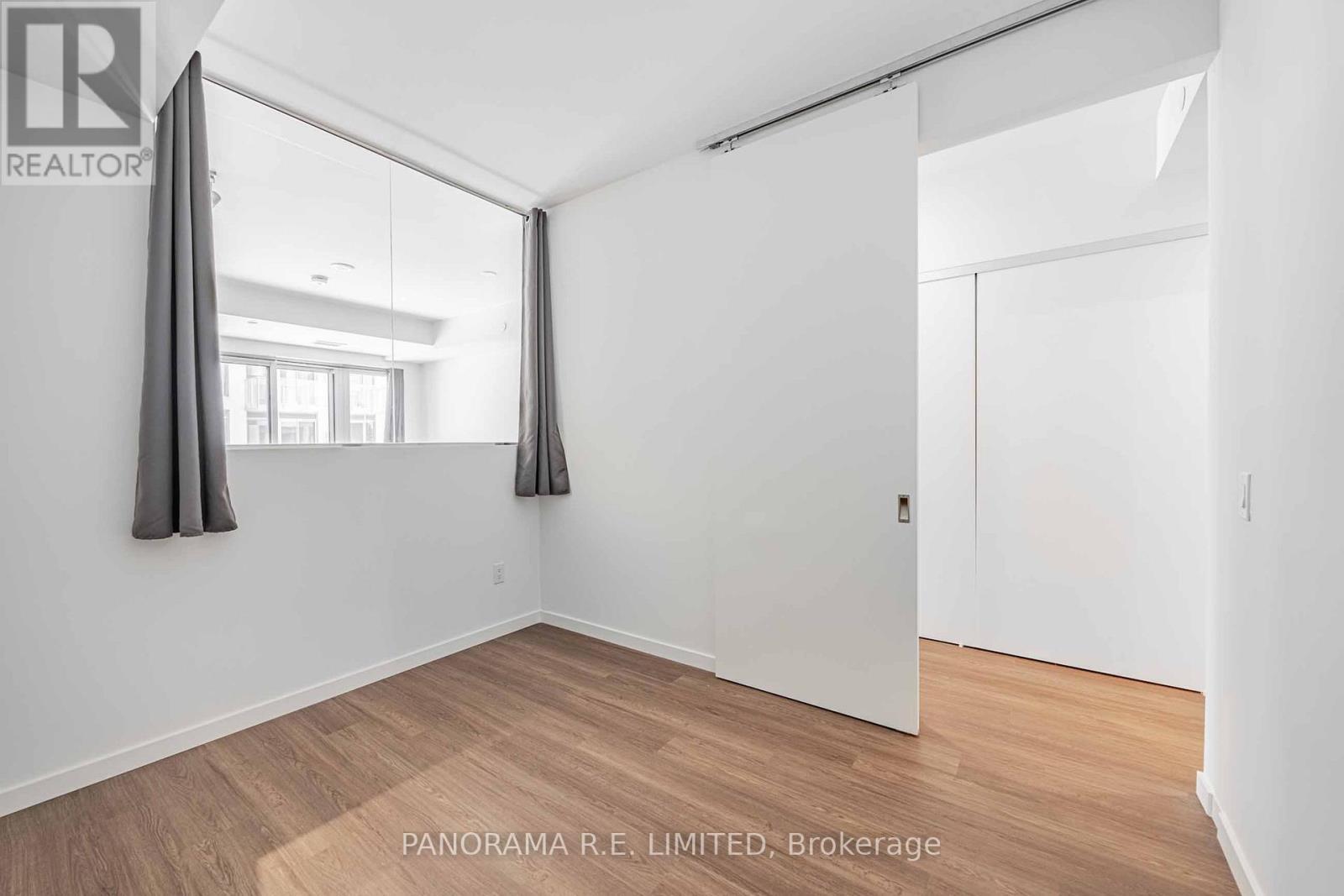 305 - 689 The Queensway, Toronto, Ontario  M8Y 0C8 - Photo 10 - W13168284