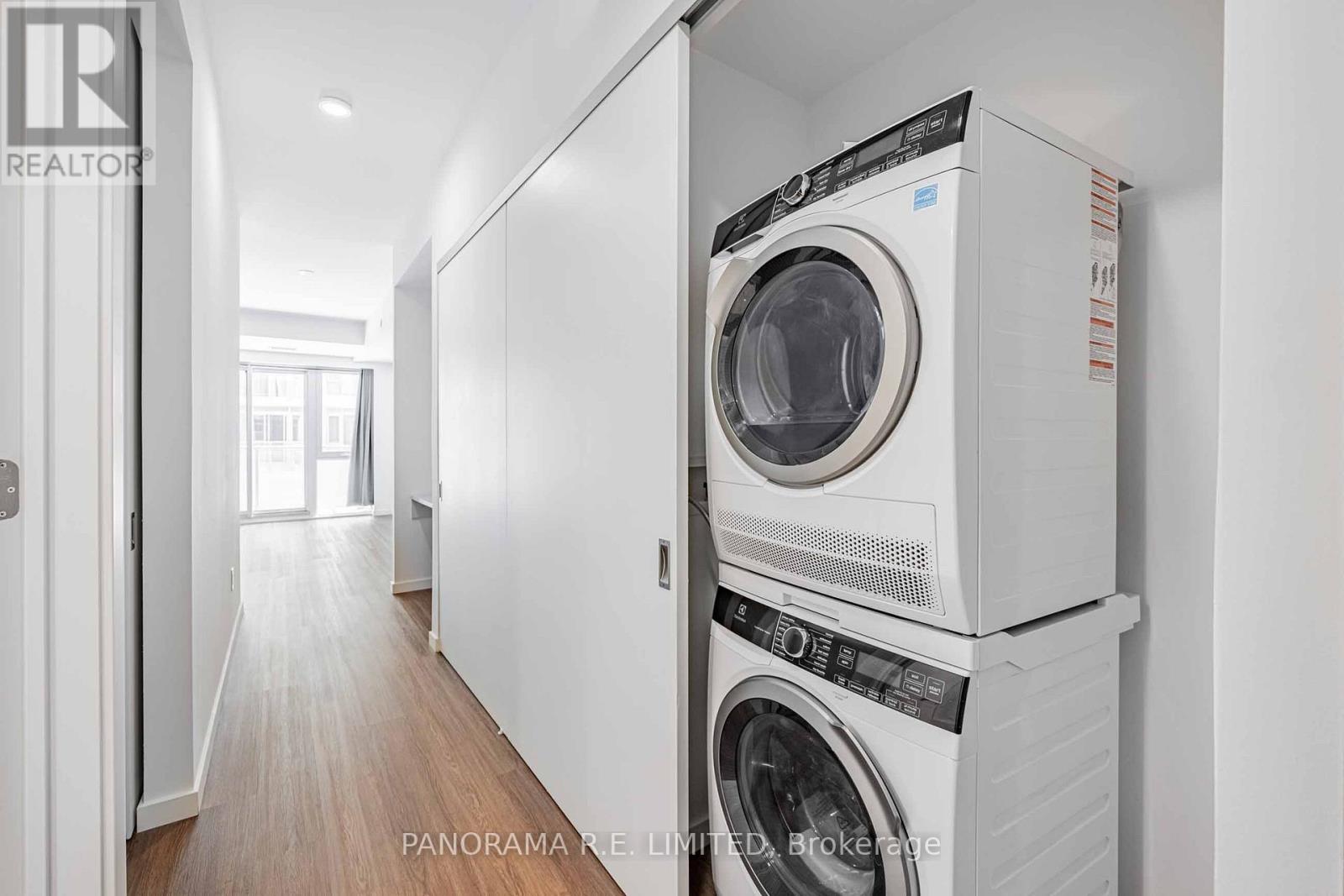 305 - 689 The Queensway, Toronto, Ontario  M8Y 0C8 - Photo 15 - W13168284