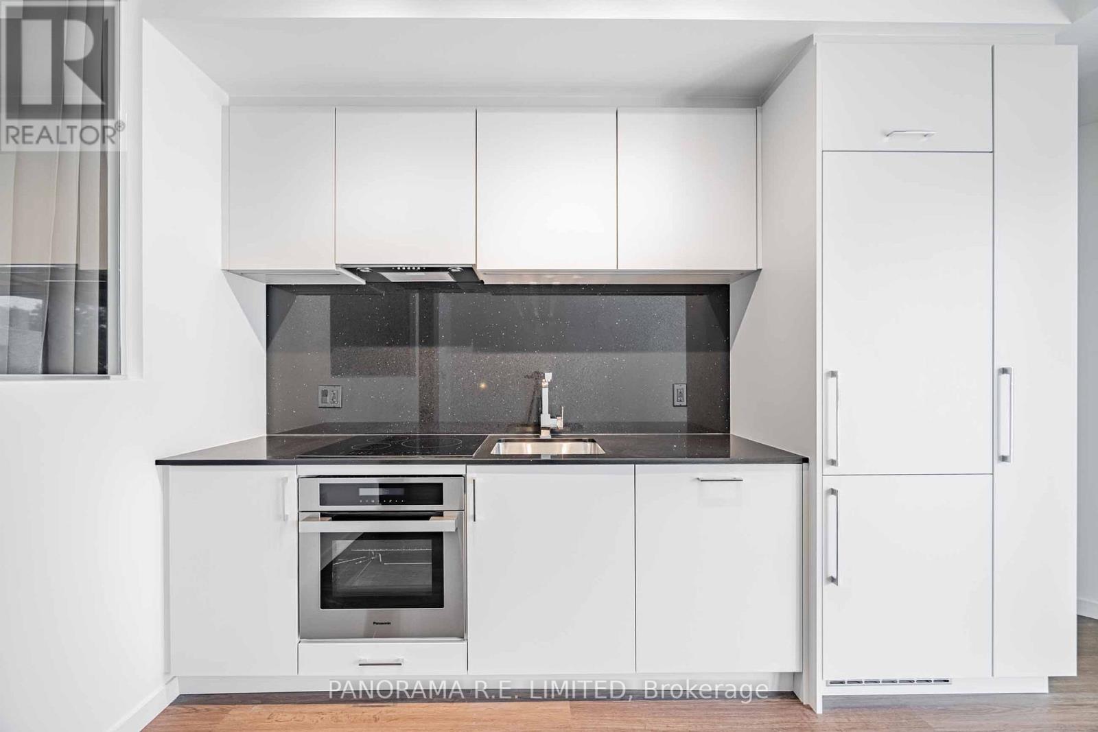 305 - 689 The Queensway, Toronto, Ontario  M8Y 0C8 - Photo 7 - W13168284