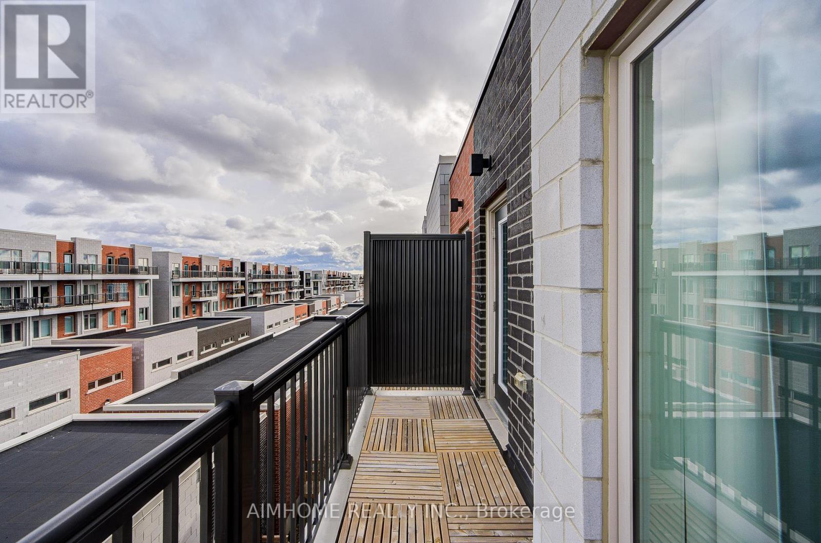 135 Frederick Tisdale Drive, Toronto, Ontario  M3K 0C6 - Photo 17 - W13168316